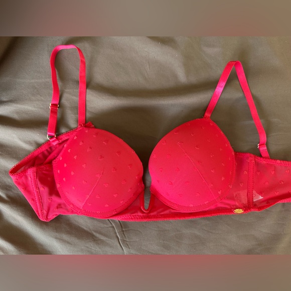 Jessica Simpson Red Lace Push-Up Bra - Picture 3 of 5